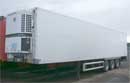 1994 Gray & Adamstri-axle trailer; 13.15m internal length body, air ROR axles, drum brakes, raise and lower, TK unit, autolube, dual pin, rear barn doors. 4M overall height